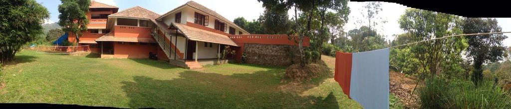 3 Hills County Kalpetta Exterior photo